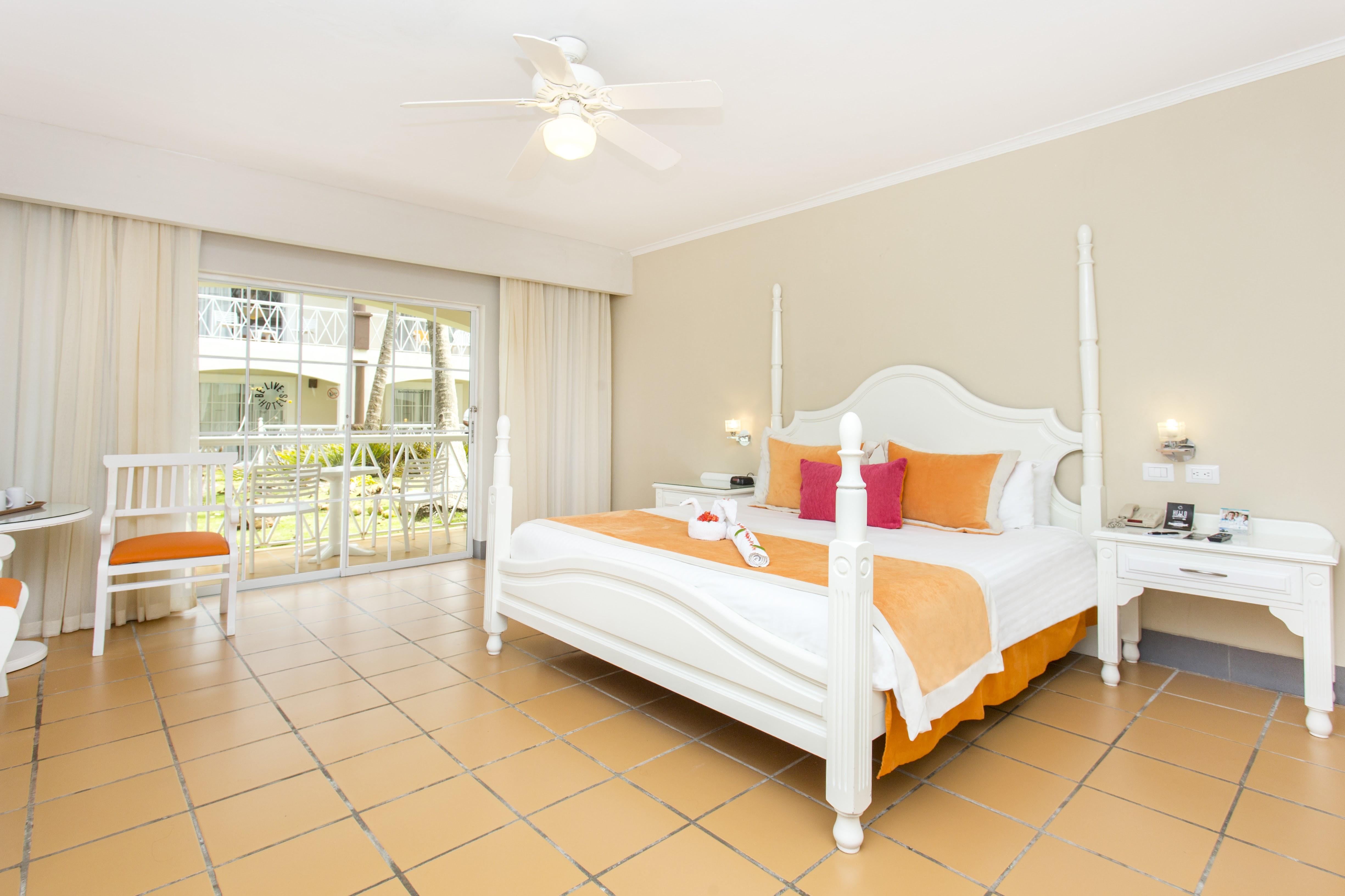 Be Live Collection Punta Cana (Adults Only) Exteriér fotografie A room at the Iberostar Grand Hotel Bávaro