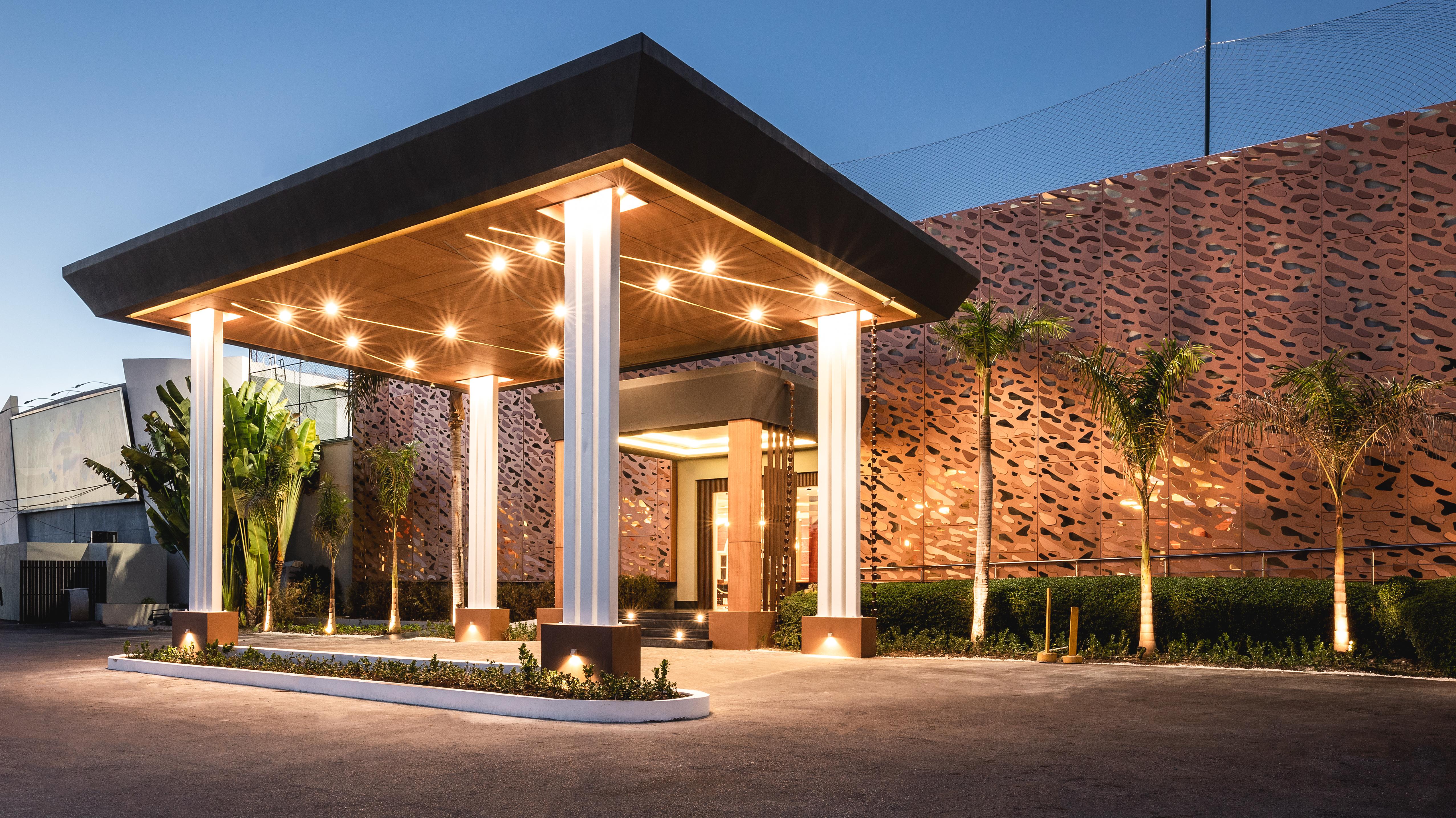 Be Live Collection Punta Cana (Adults Only) Exteriér fotografie The entrance of the hotel